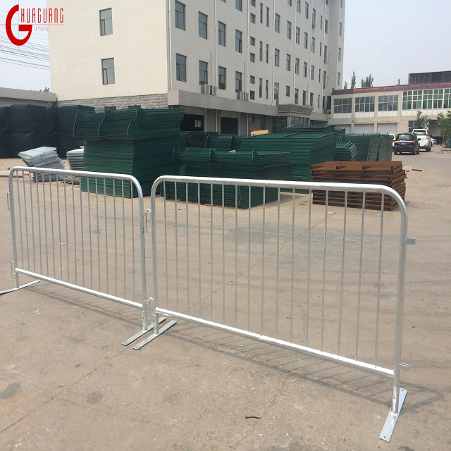 Crowed barrier