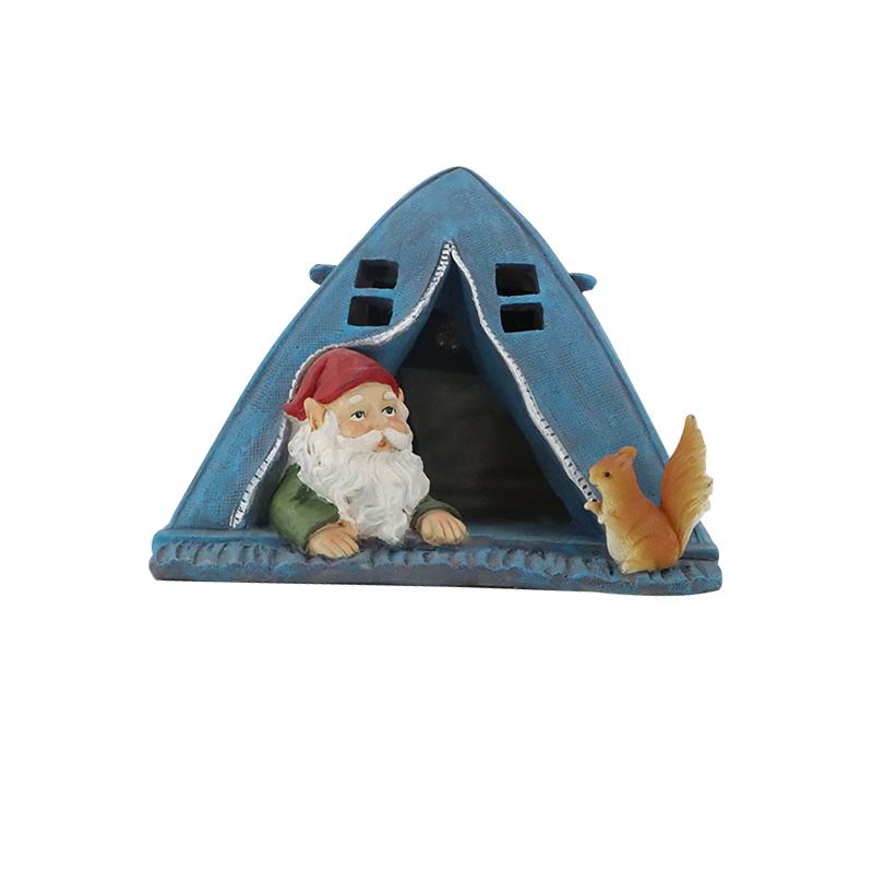 Custom resin crafts gnome animal squirrel garden sets ornaments Tent furniture solar light buildings Home Decoration figurine