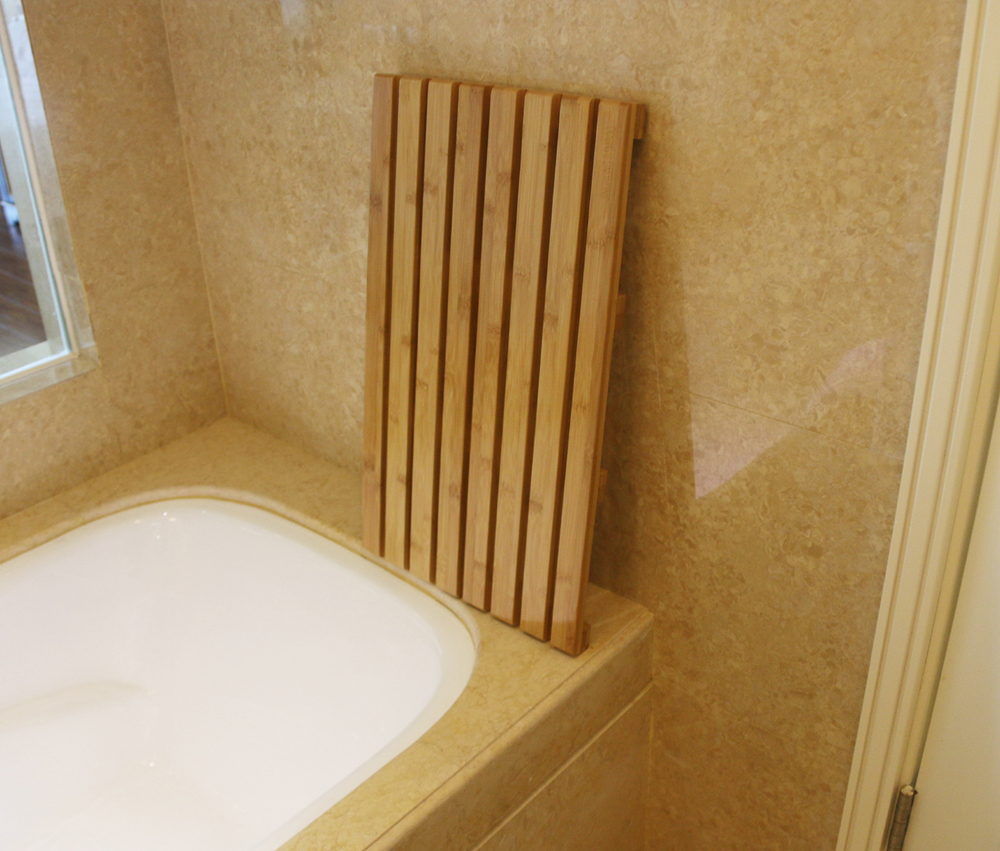 Bamboo Shower Mat and Shower Curtain