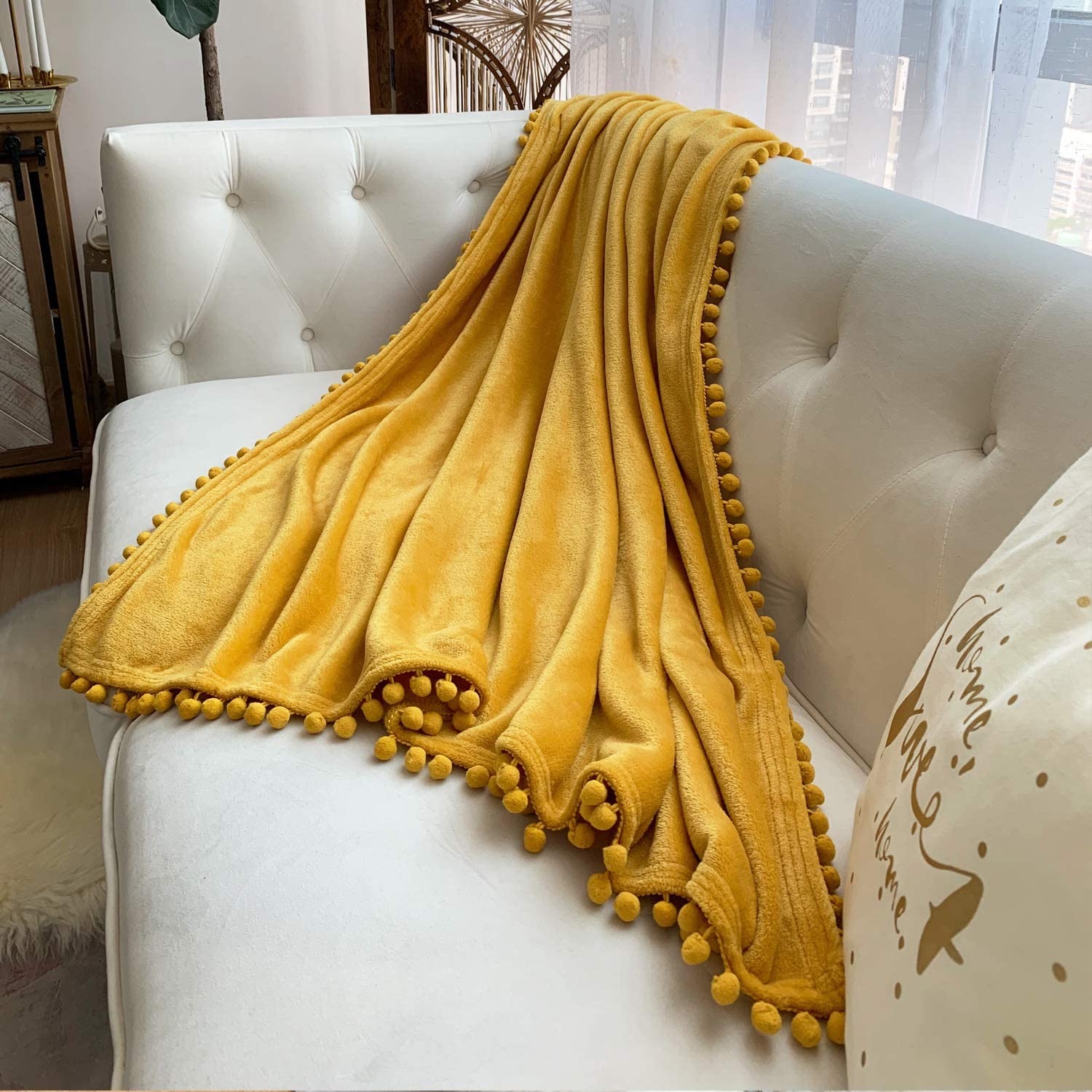 Double-sided flannel blanket with balls factory hotsales