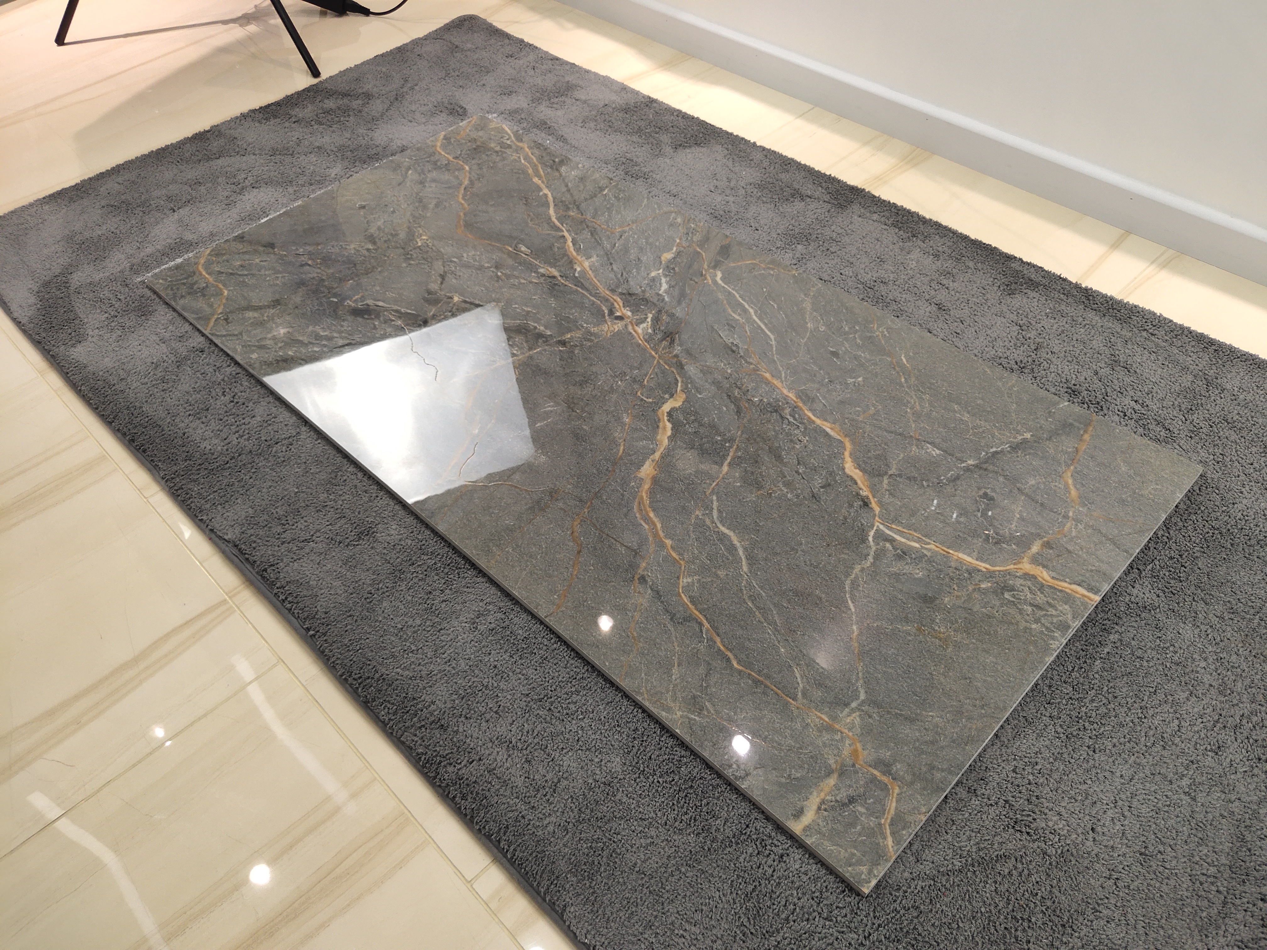 Floor Tiles, Porcelain tiles, Polished Glazed Tile