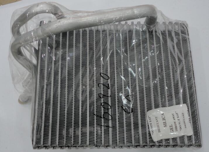 Air conditioning evaporator