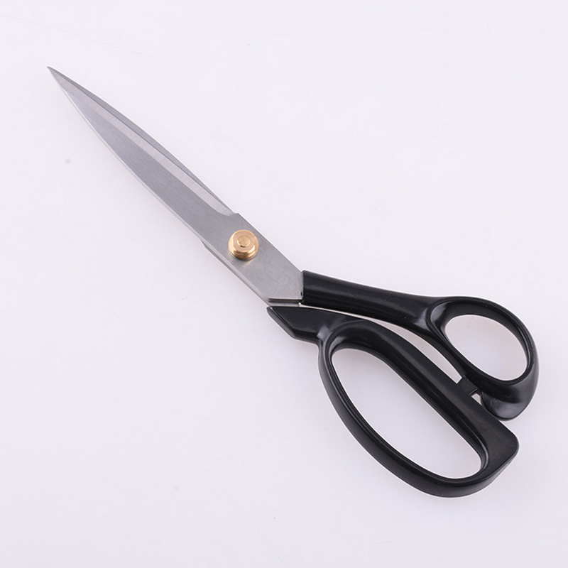 9“ sewing scissors