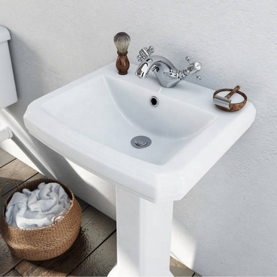 LP8805 traditional full pedestal basin