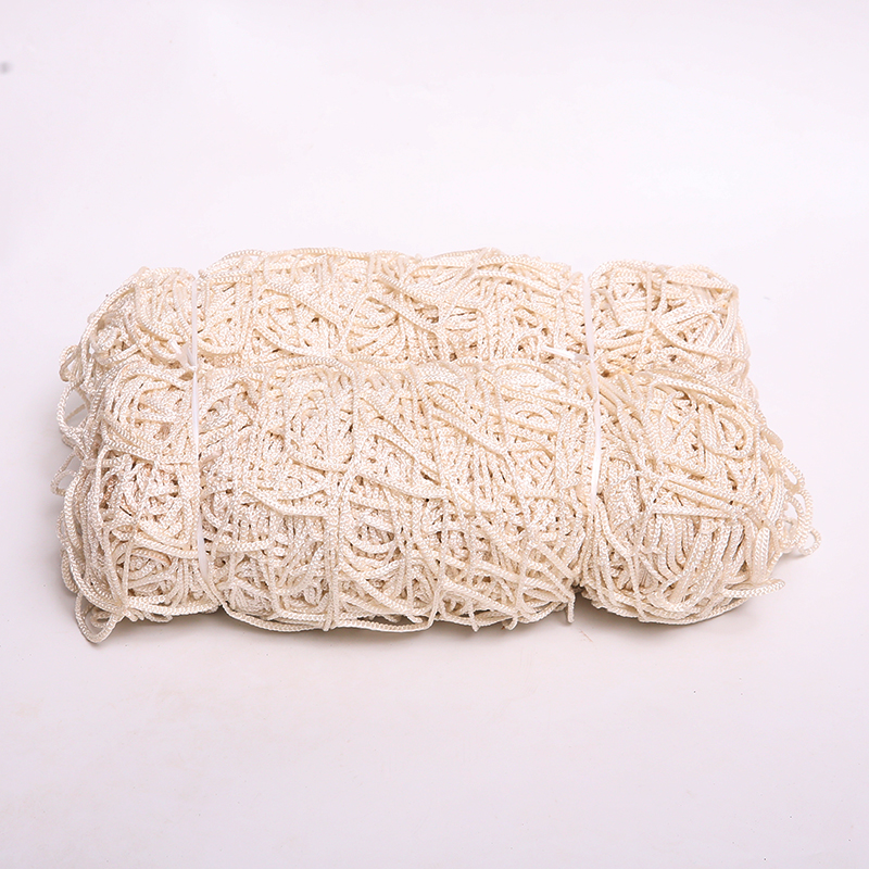 Polyester knotless football net