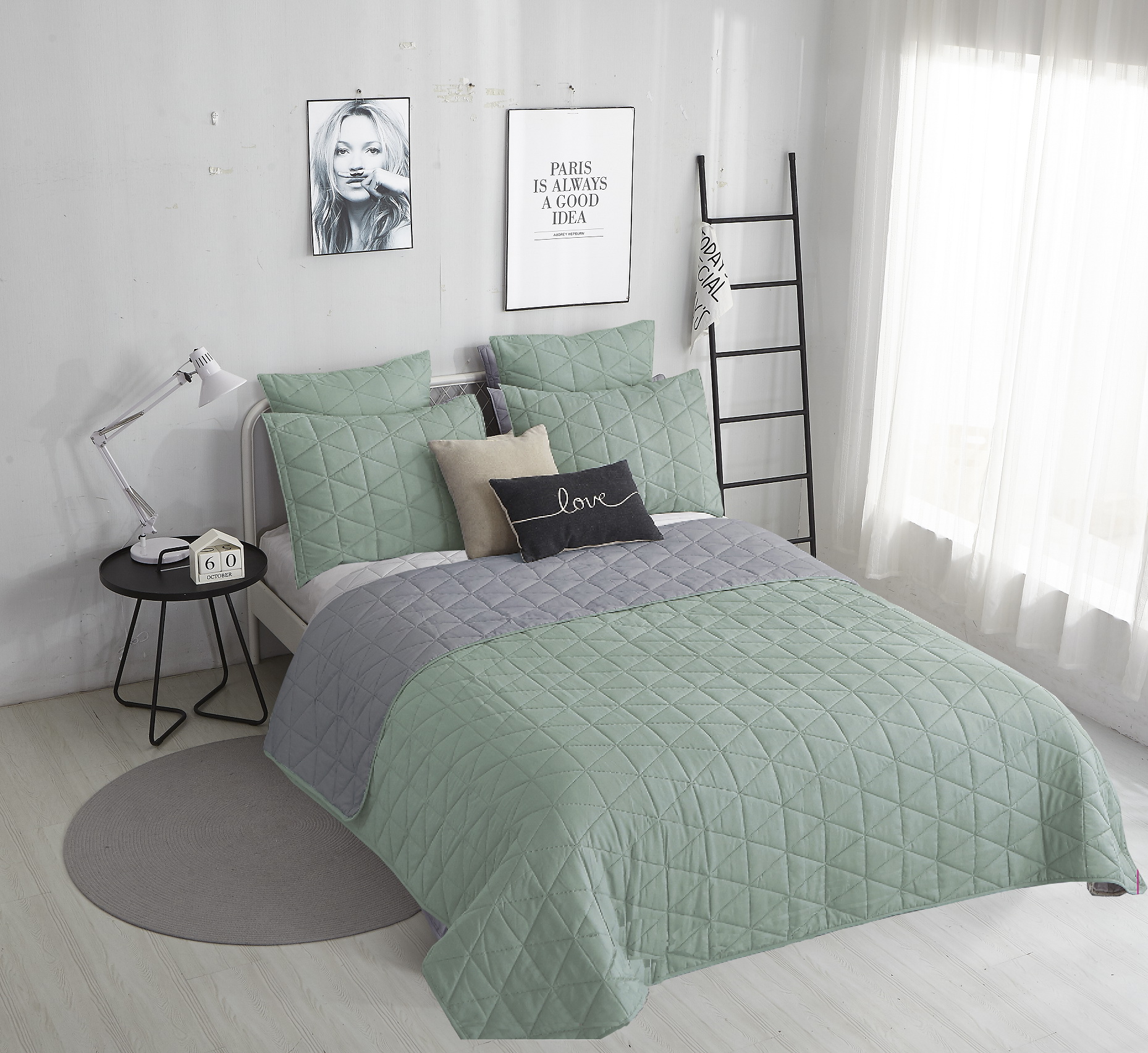 Bed spread