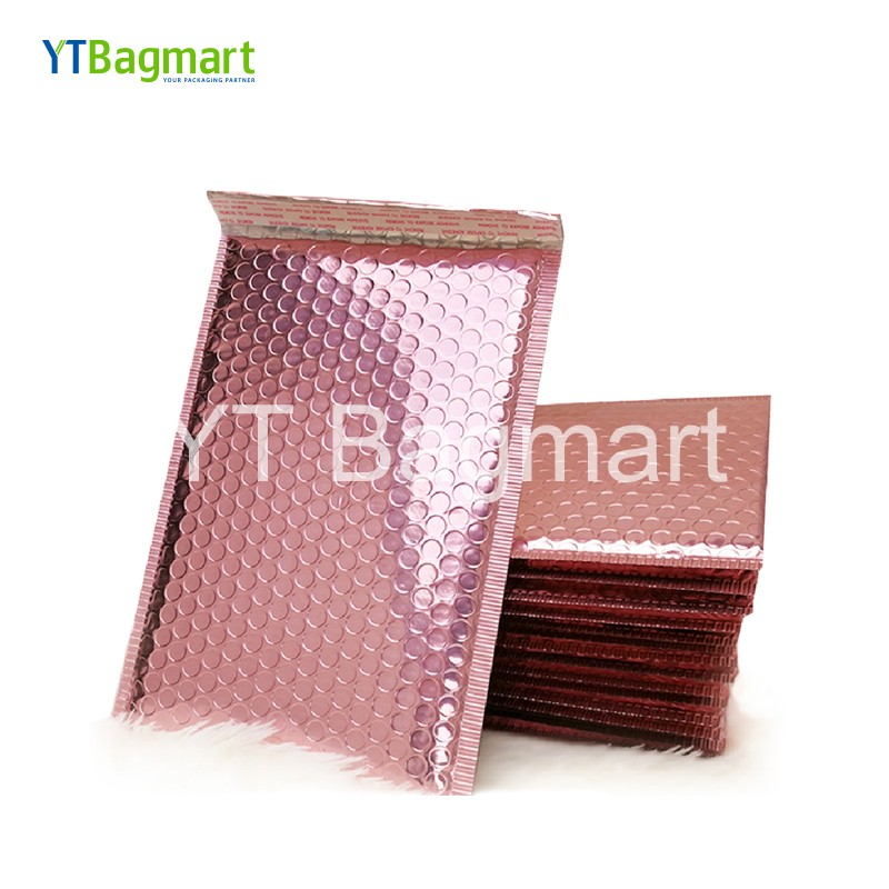 Aluminum bubble mailer bag