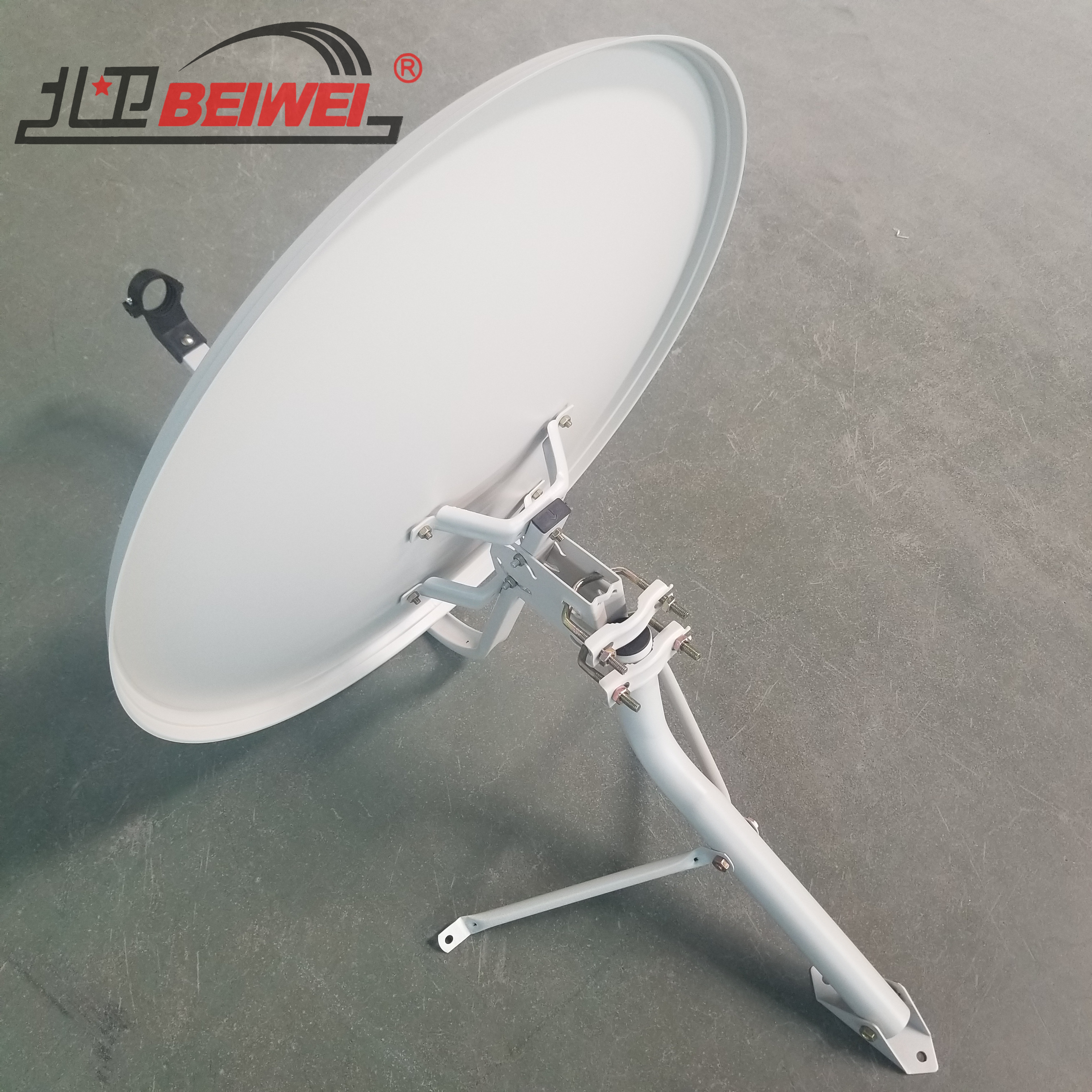 Dish antenna