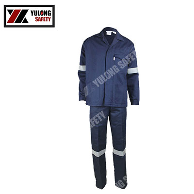 Aramid flame retardant anti arc suit