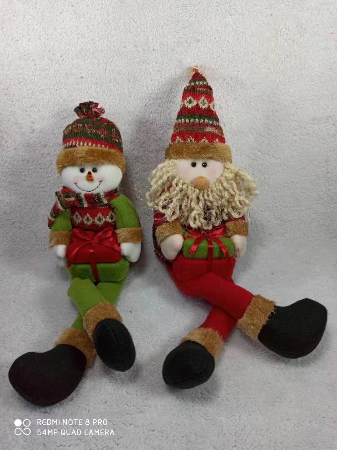 Santa Claus snowman