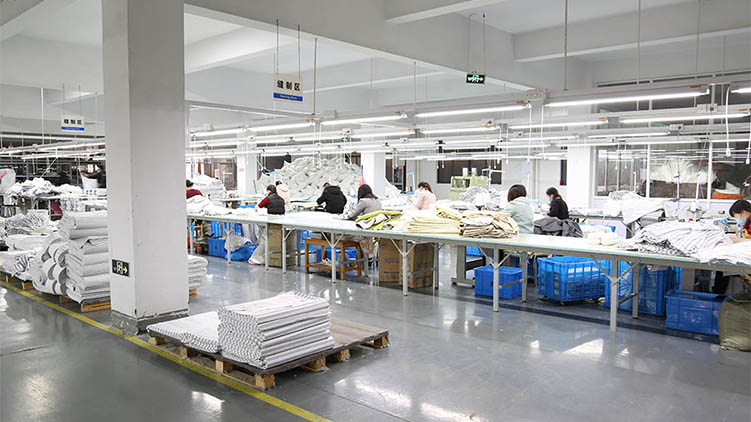 Hangzhou Easton Textile Co., Ltd. – plush blankets 2