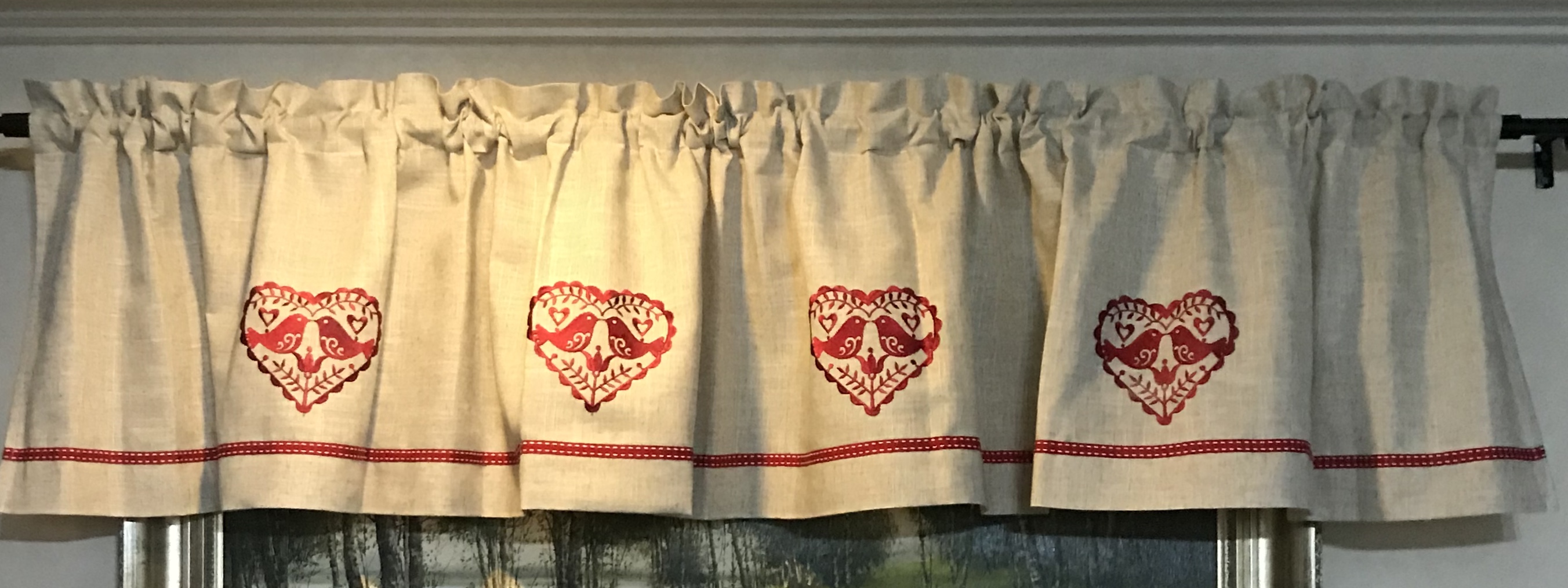 YIRANFANG IMPORT & EXPORT COMPANY LIMITED – machine-made tablecloths 3