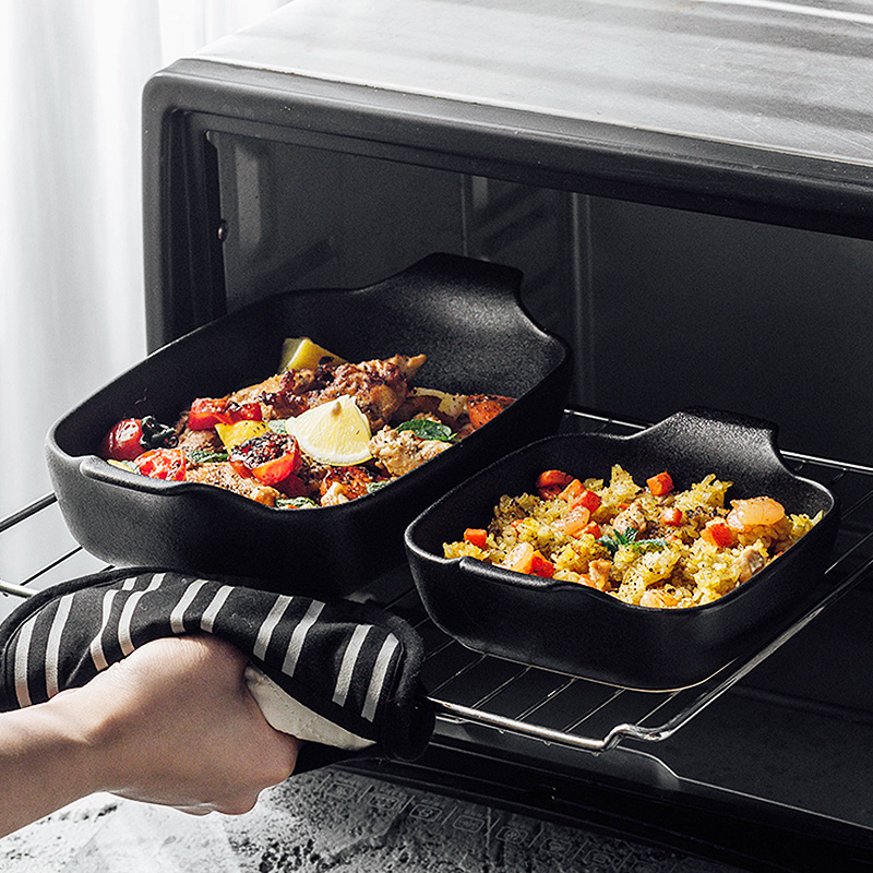 Square Baking Dish with Roll-out Handle