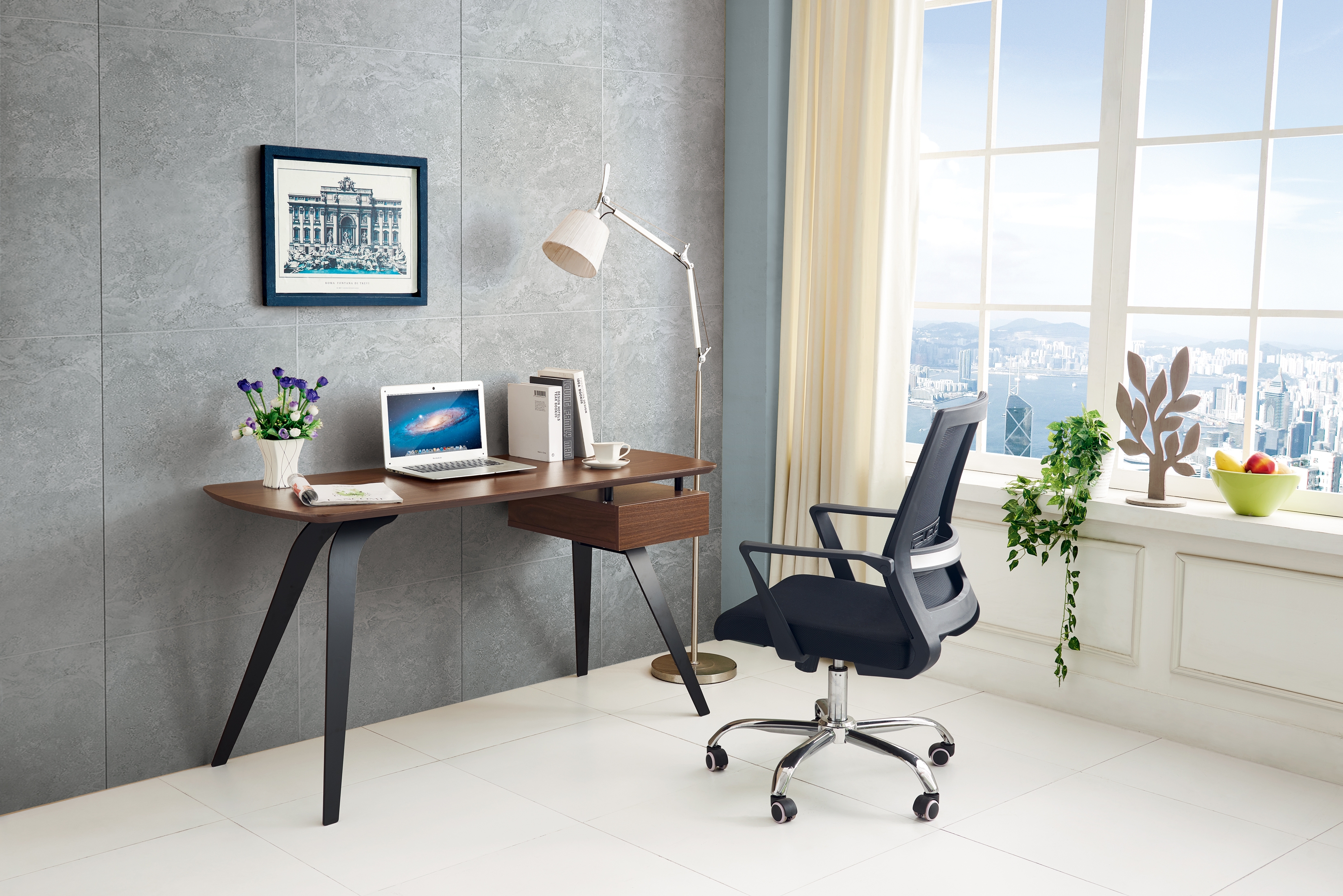 Computer desk