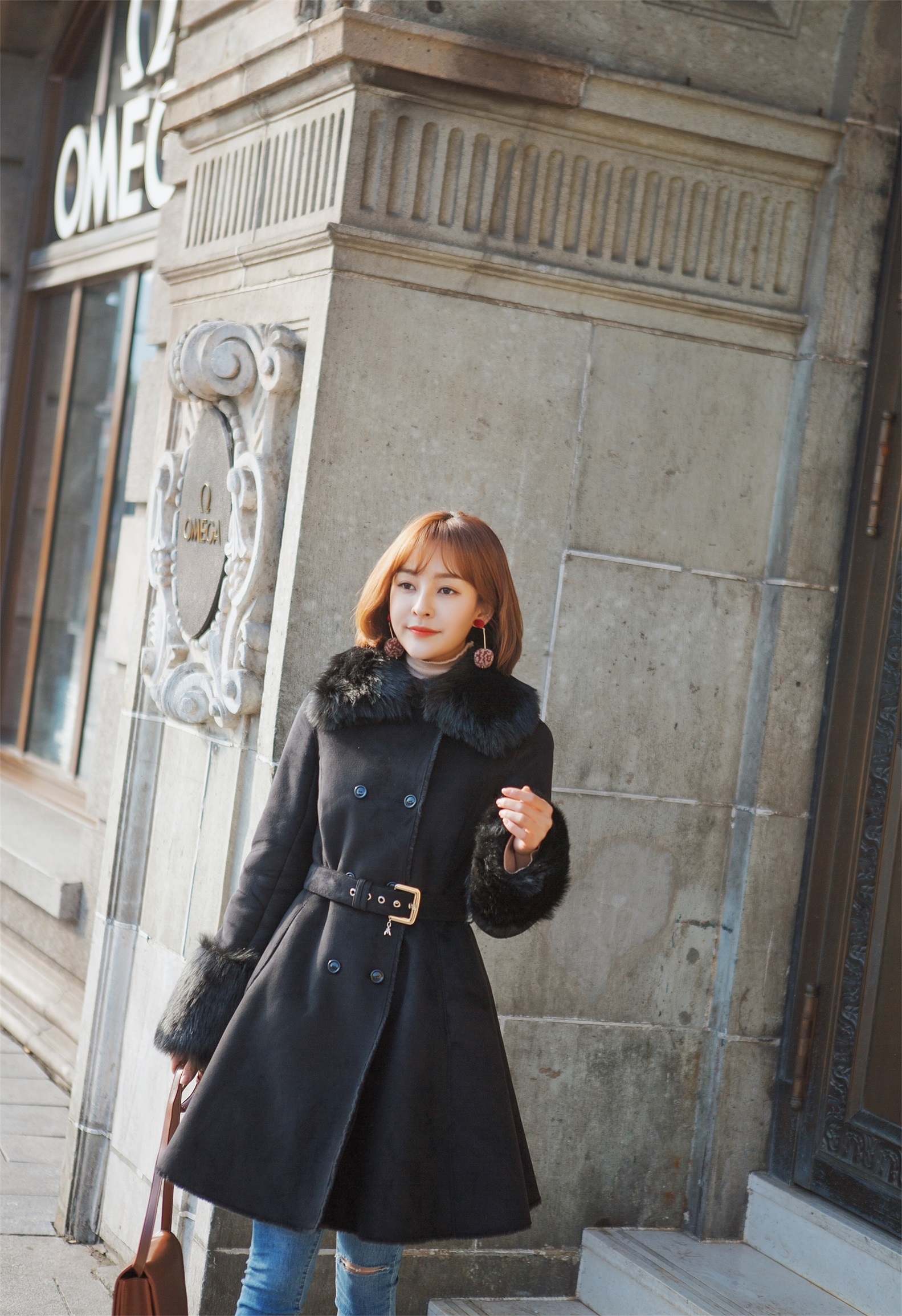 Ladies Fake Fur Coat