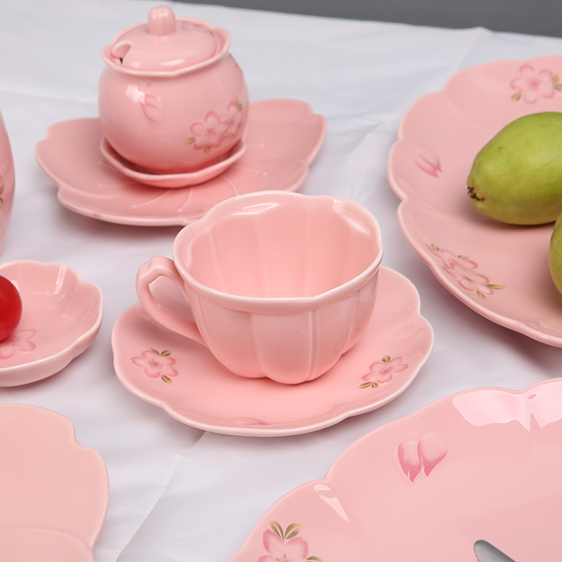 Porcelain tire bamboo woven gift tea set