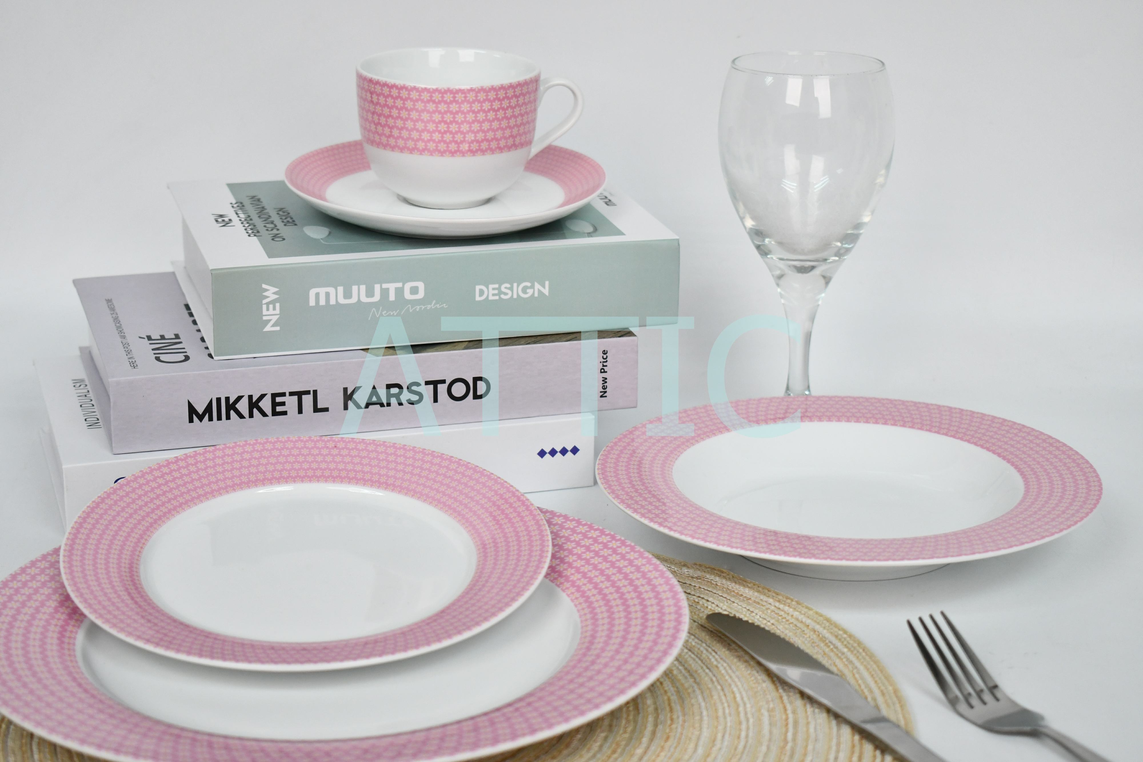 18PCS Dinner Set