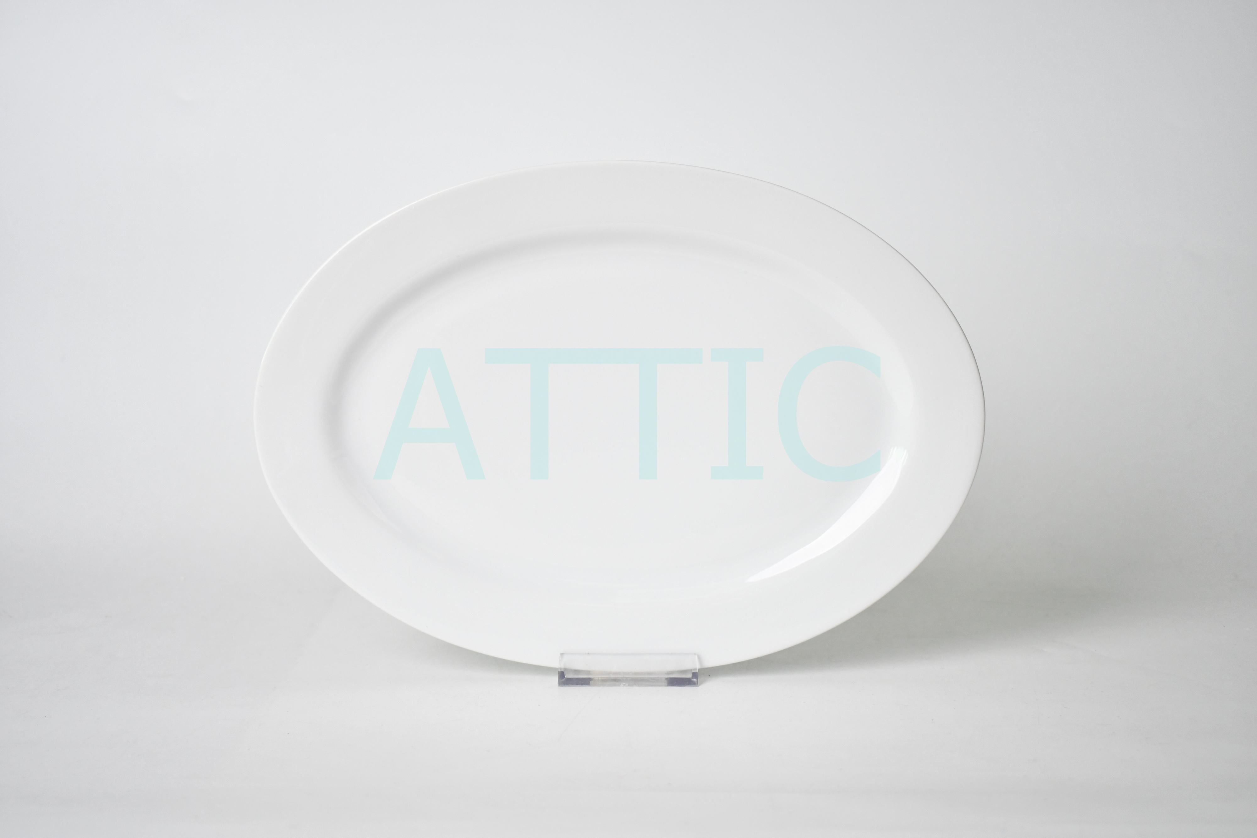12"/30.5cm oval plate, serving plate