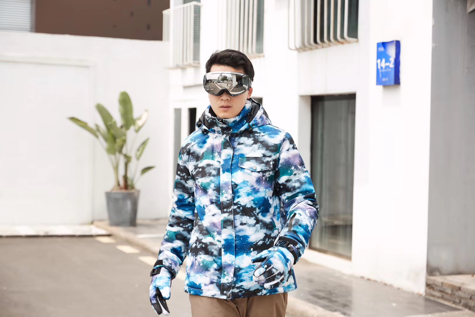 men`s ski jacket