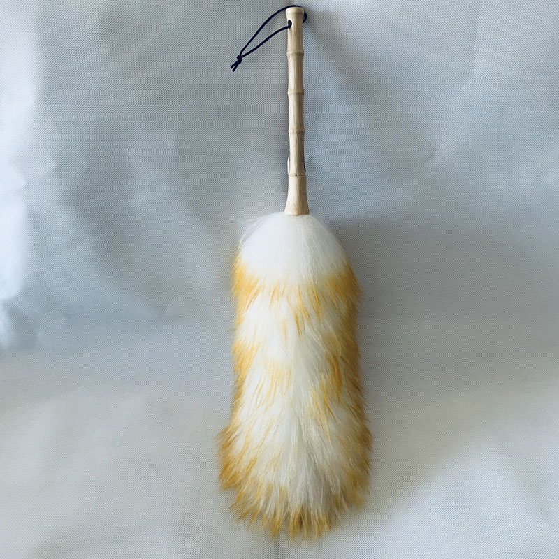 Wool duster with woolden handle