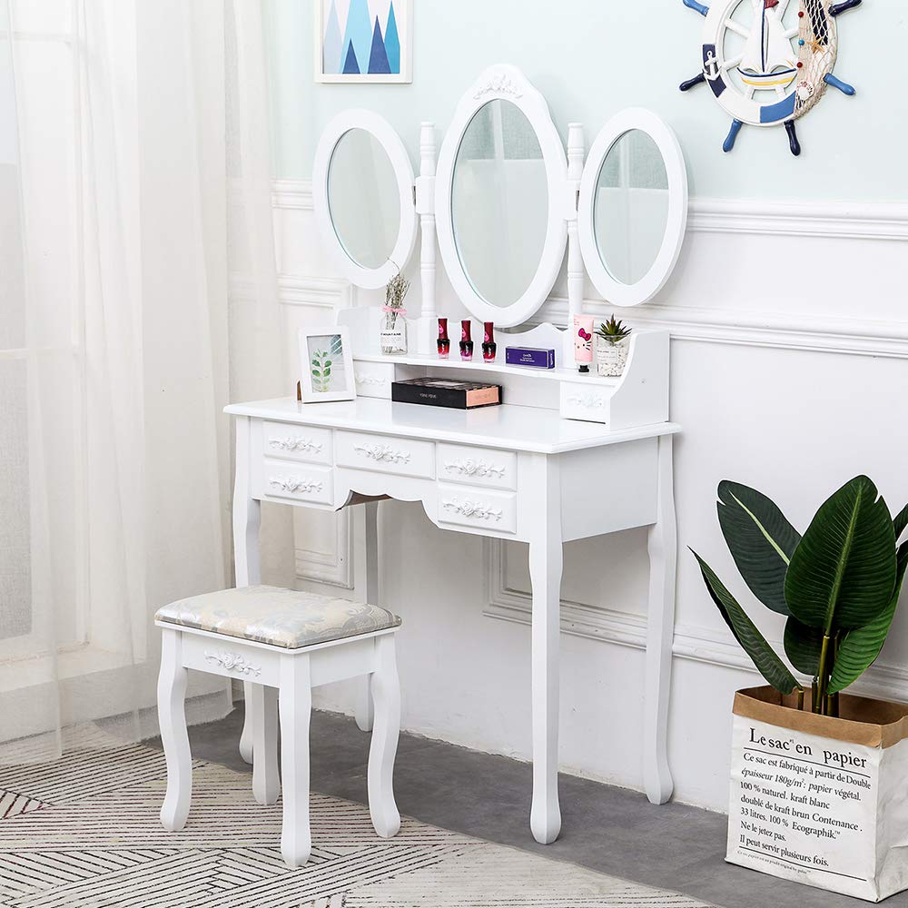 Modern Large-capacity dressing table