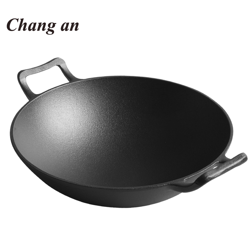 Cast iron wok