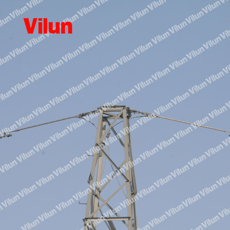 Helical dead end tension strain clamp for OPGW fiber optical cable