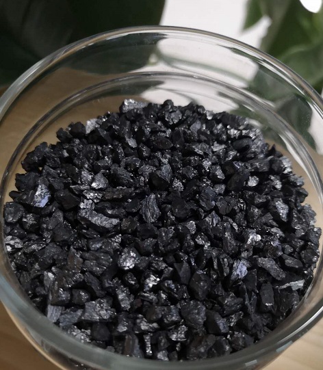 Anthracite based carbon additive