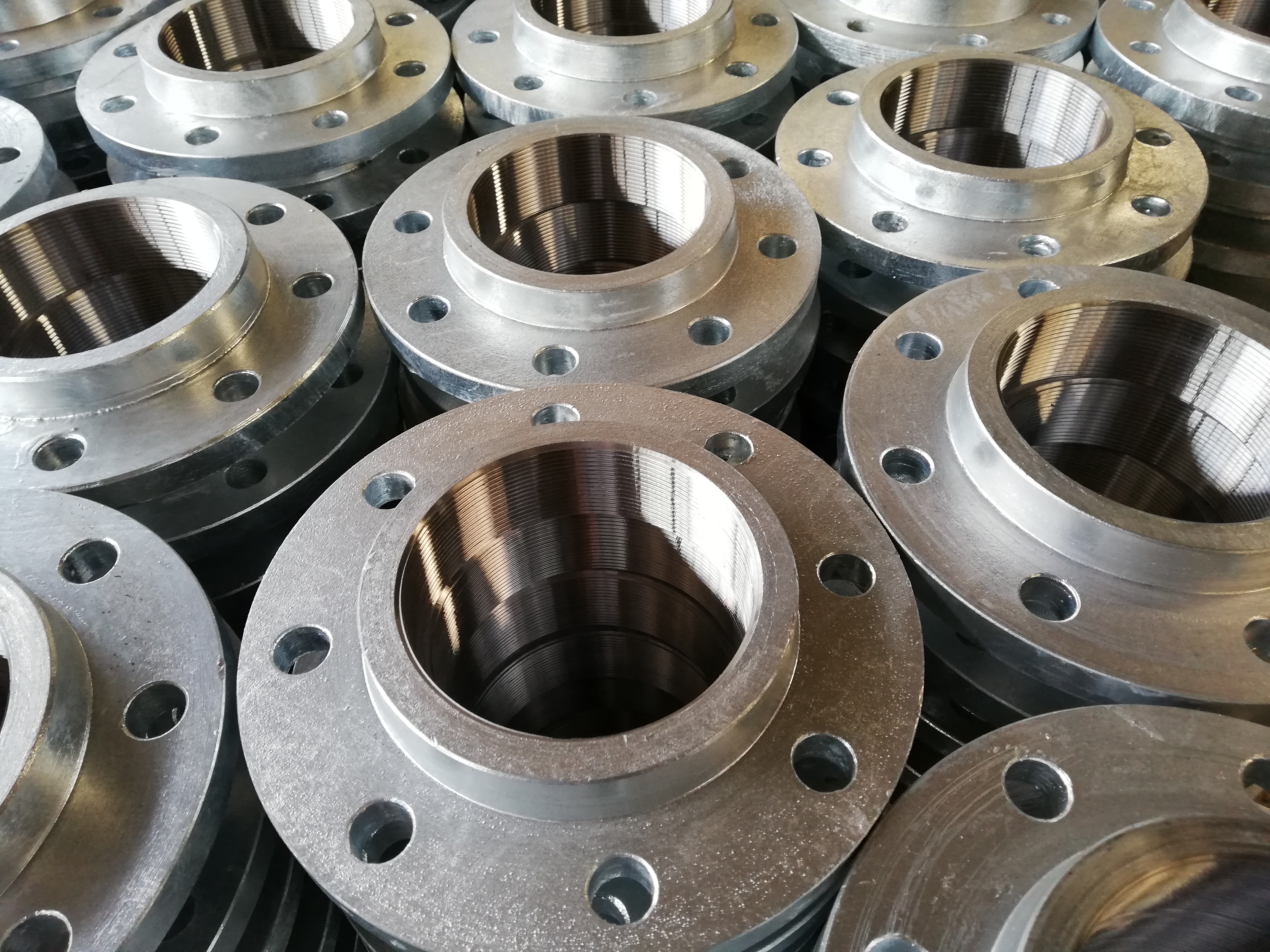 ZHANG QIU ZHEN YU FORGING CO.,LTD – arandela metálica 4