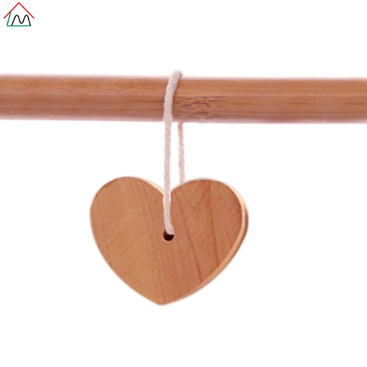 Heart shape aromatic cedar wood moth blocks