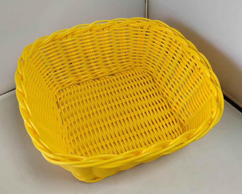 Plastic bread basket