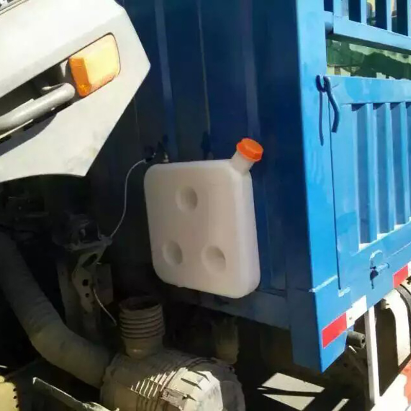 10L Plastic Fuel Tank Diesel Oil Tank Fuel Storage Plastic Tank for JP Heater Parking Heater