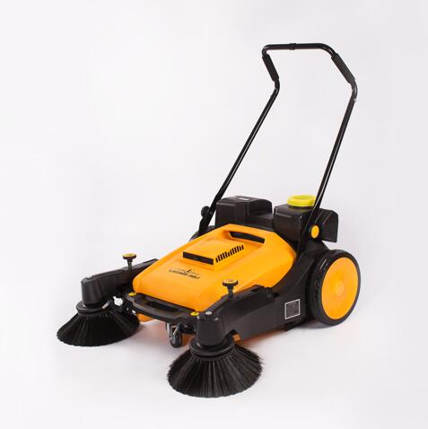 Manual sweeper