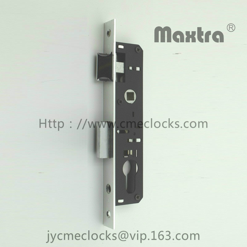 Lock body