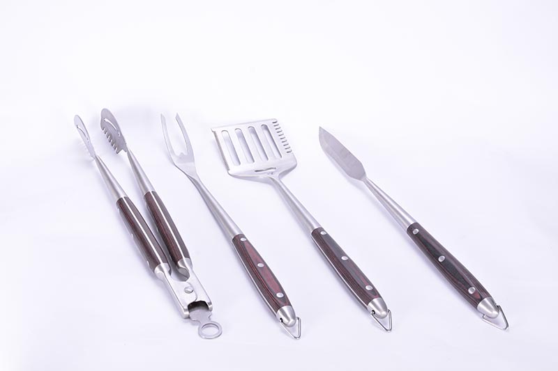 BBQ tools 4pcs per set (Spatula, Tong, Fork, Knife)