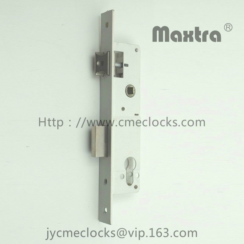 Lock body