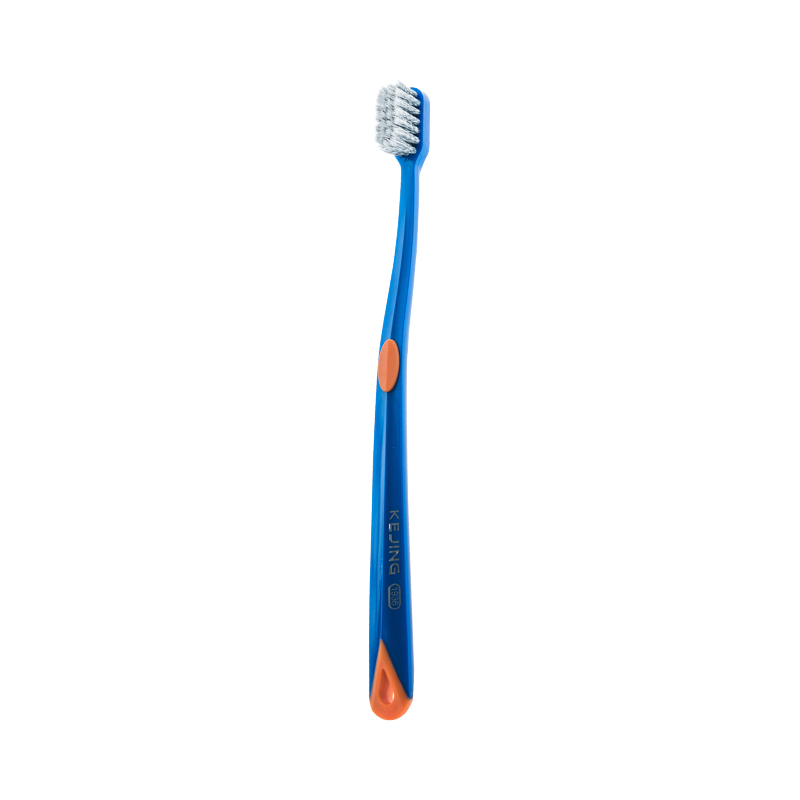 Magnetic toothbrush