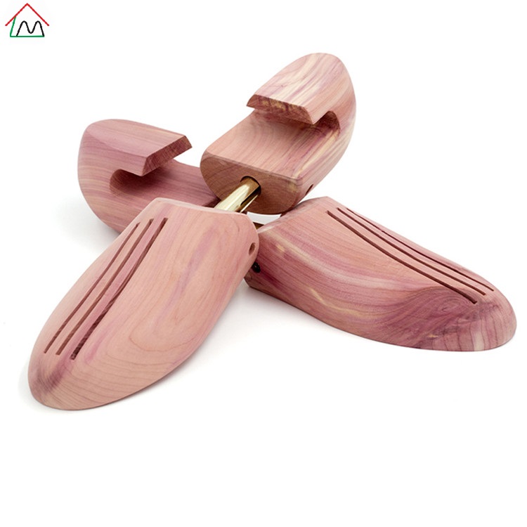 Single tube adjustable red aromatic cedar shoe keeper