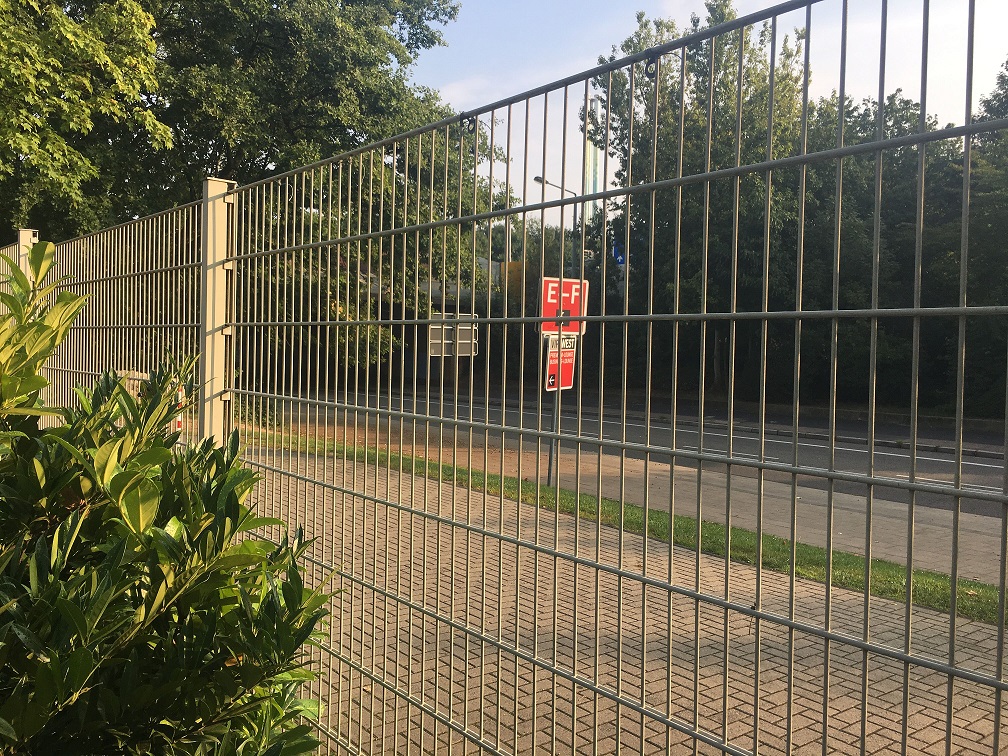 HIGH SHEEN INDUSTRY & INTERNATIONAL TRADE(SHIJIAZHUANG)CO.,LTD. – cama de metal 4