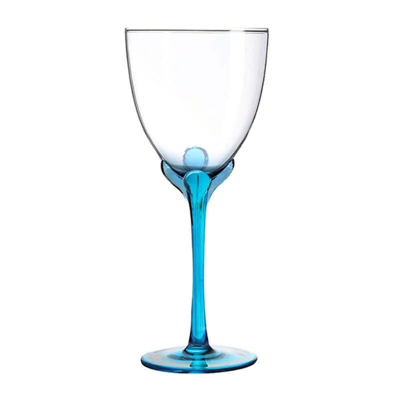 Classic Wine Glasses with a Classic Tulip Shape Stem
