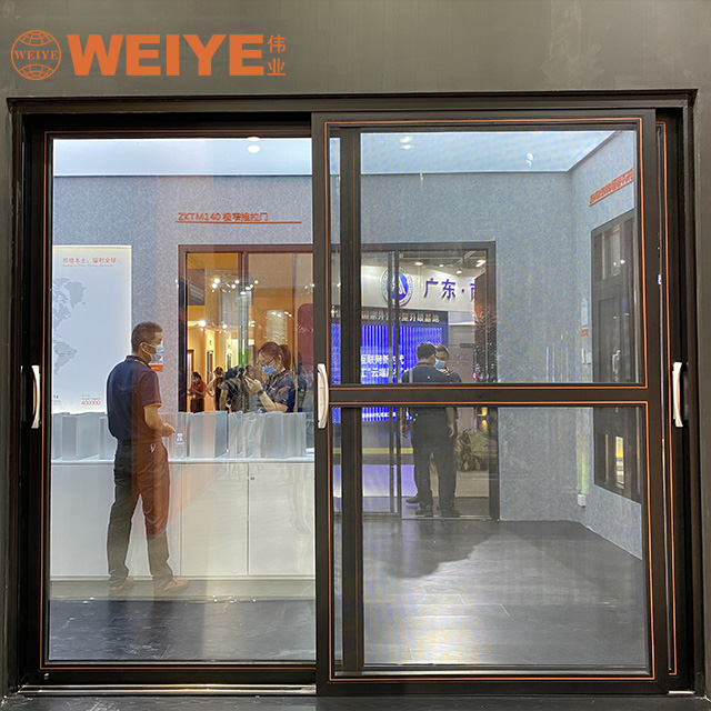 Narrow frame sliding door