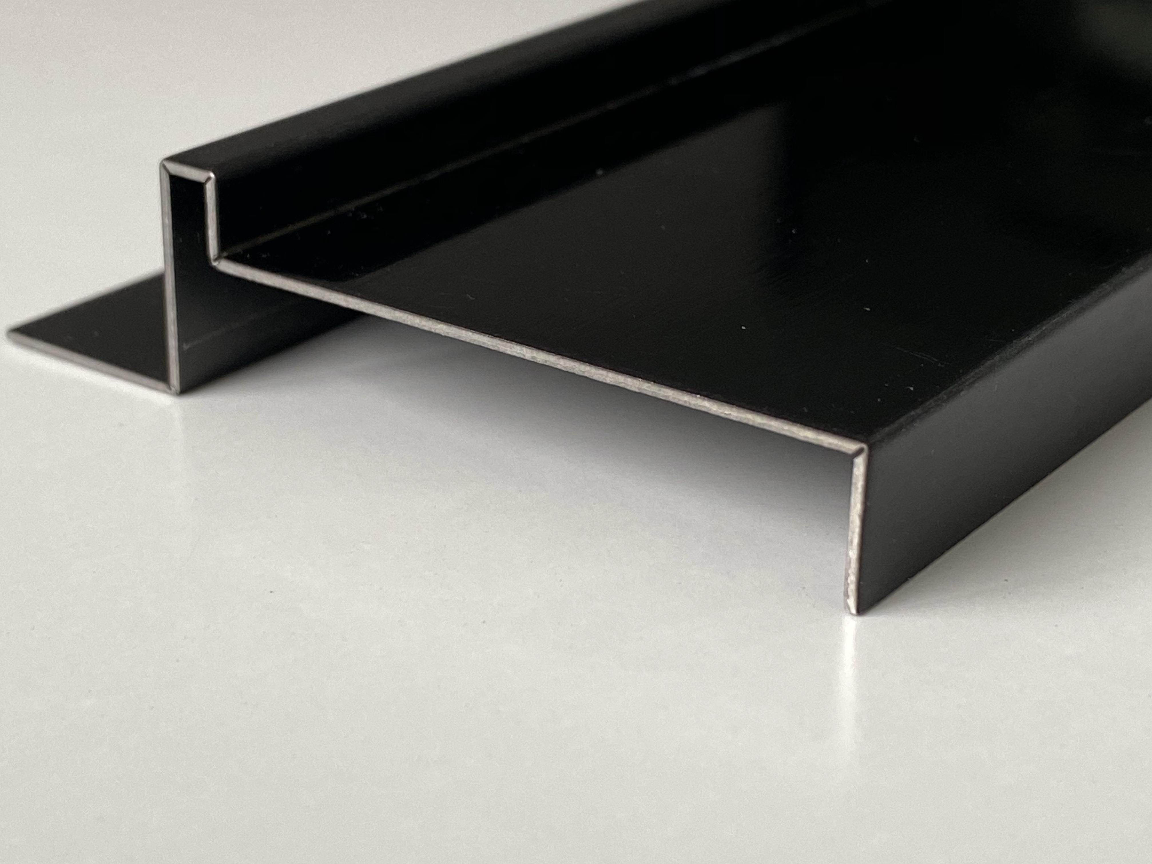 STAINLESS STEEL TILE TRIM ST-NK(grooved）