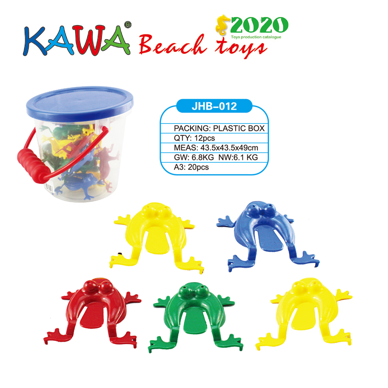 Plastic frogs in small buckets
