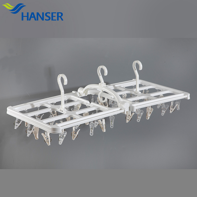 50 clip folding hanger