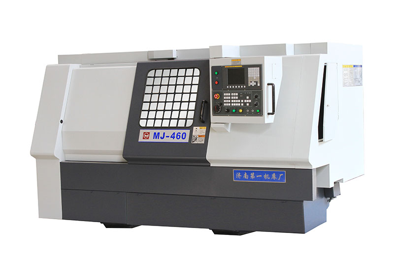 precision CNC lathe with slatnt bed