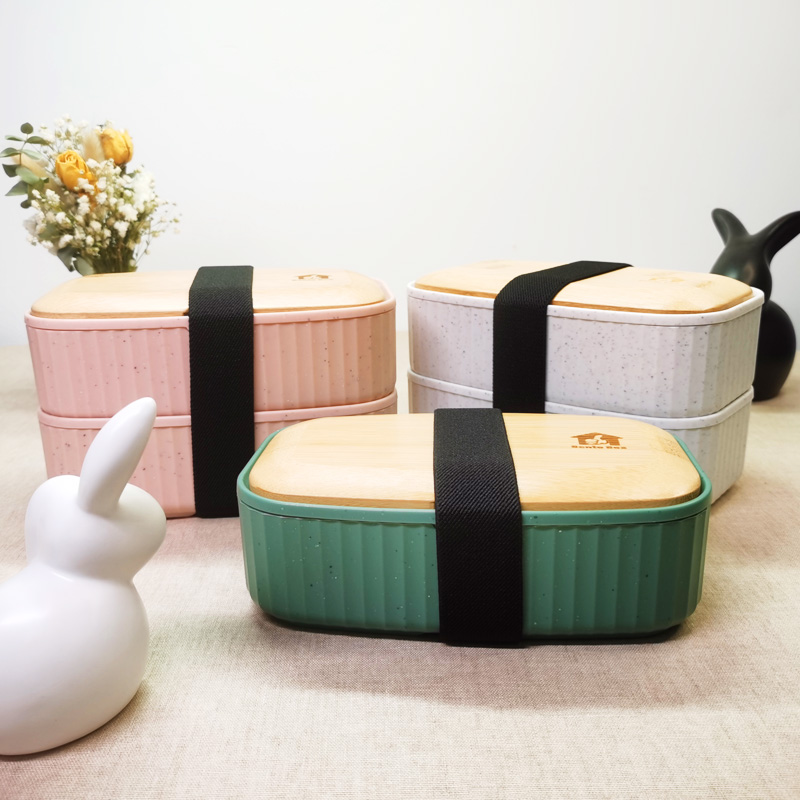 Double layer lunch box with bamboo lid and banana leaf texture design bento box