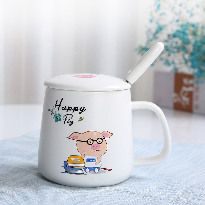 Cute ceramic cup with spoon and cover
