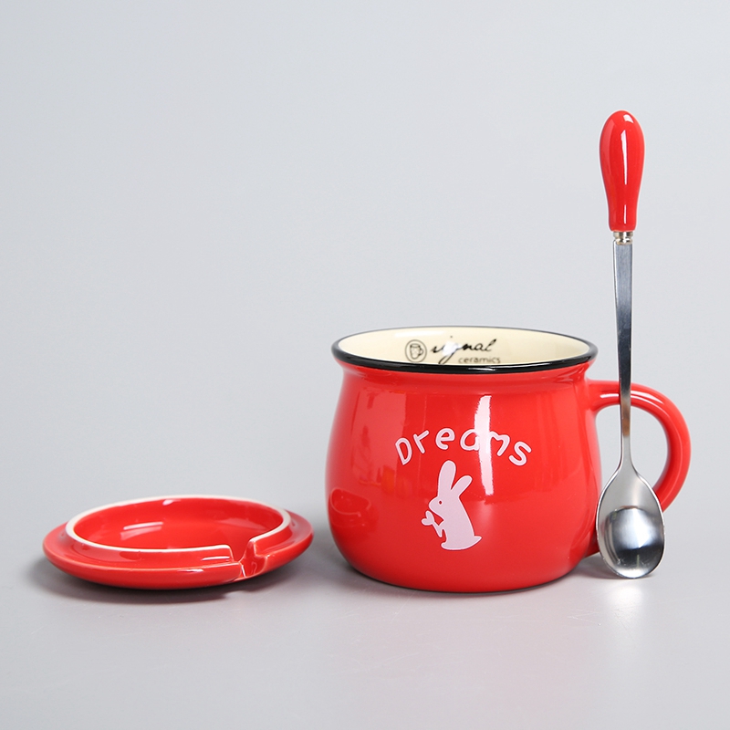 Nice ceramic cup with spoon and cover