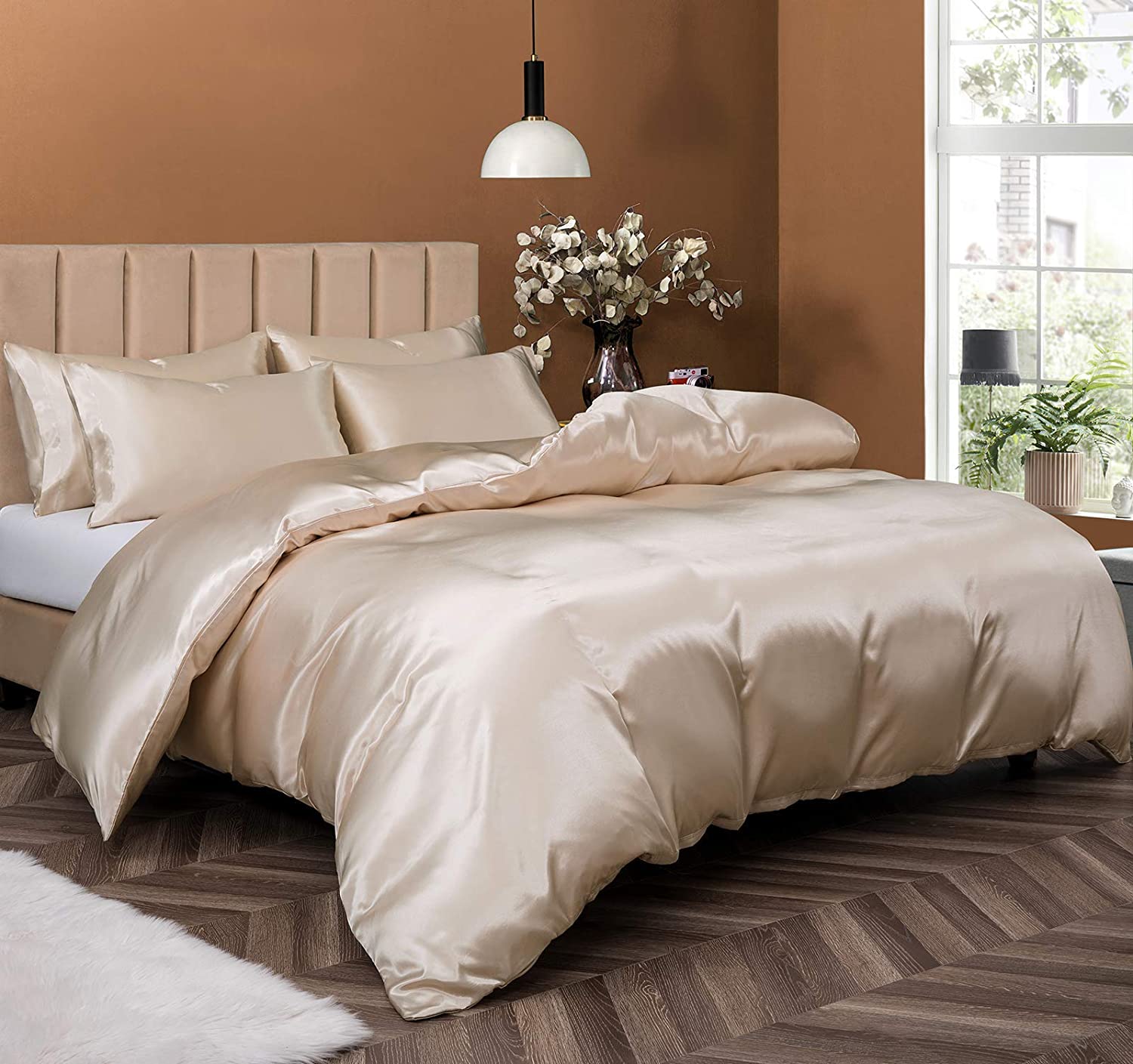 Satin bedding set