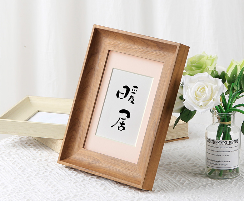 European creative solid wood photo frame